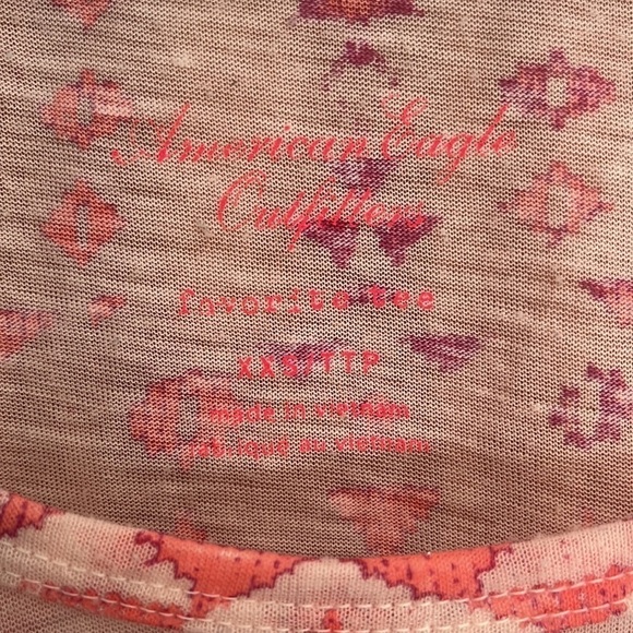 American Eagle Outfitters Aztec Favourite Tee - Picture 4 of 5